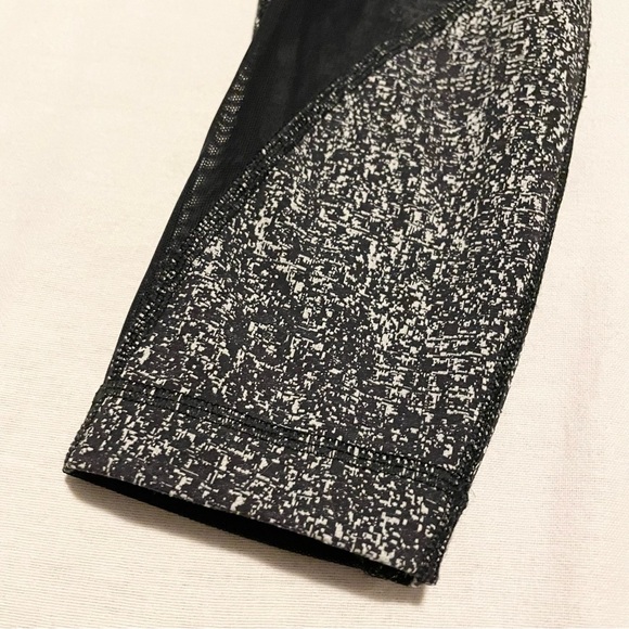 Lululemon Inspire Tight II Power Luxtreme Suited Jacquard Black White Size 6 - Picture 5 of 16